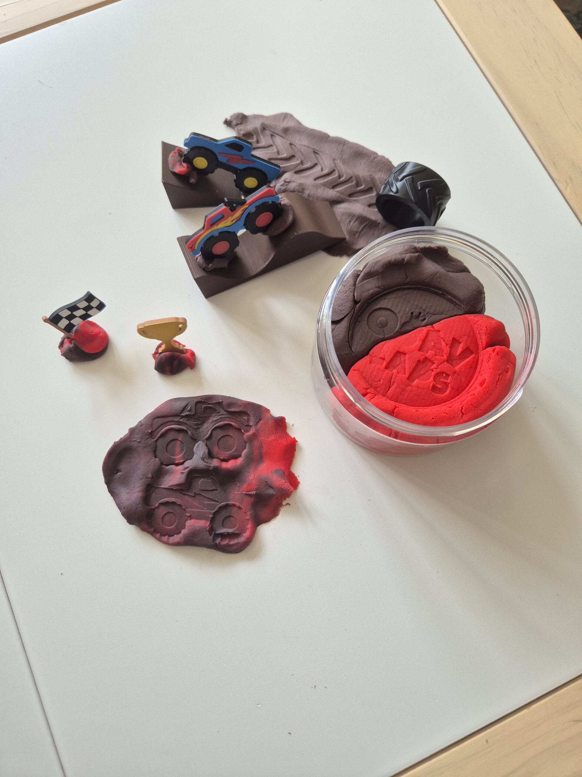 Muovailumassa Monster Truck (300 g) - Image 2