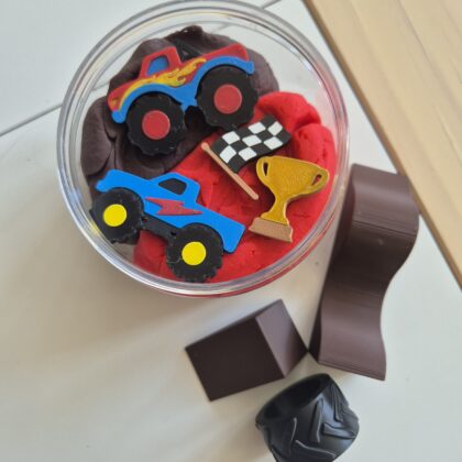Voolimismass Monster Truck (300 g)