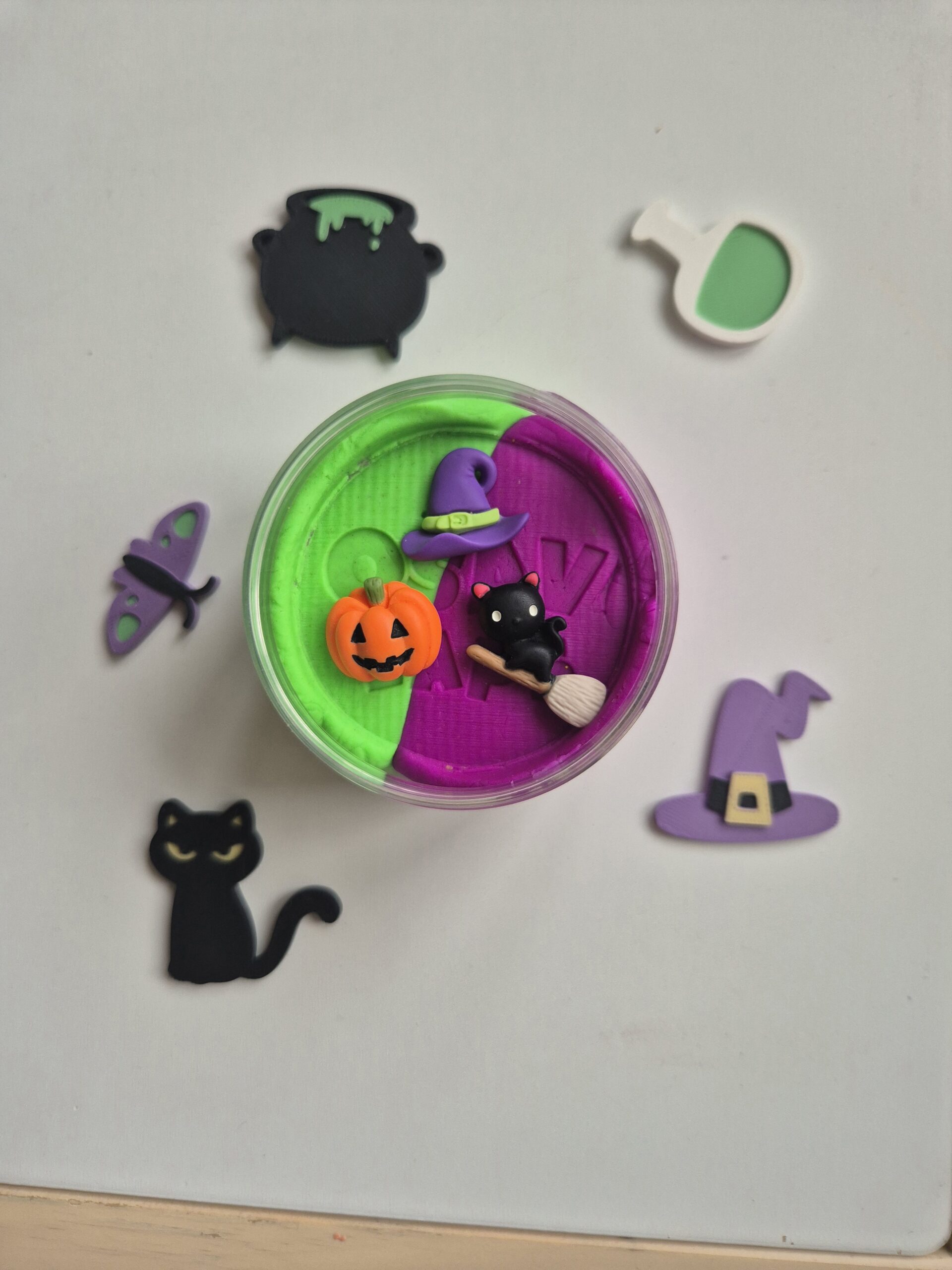 Muovailumassa Halloween 4 (200 g)